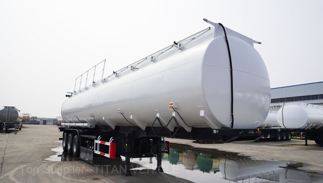 fuel tanker trailer 05.jpg