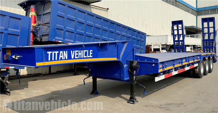 Tri Axle 60 Tone Lowbed Trailer for Sale In Benin