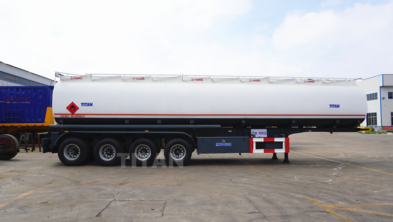 4 Axle Fuel Tanker Trailer for Sale In Oman