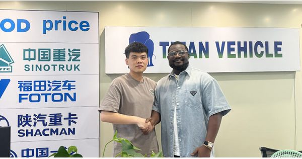Indonesian Customers Visit TITAN VEHICLE to Buy Bulk Cement Tanker Trailer