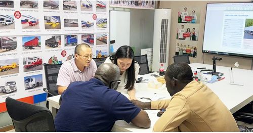 Djibouti Customers Came to Titan to Buy 3 Axle Flatbed Trailer