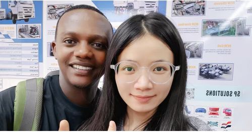 Kenyan Customers Came to Titan to Buy 3 Axle Lowbed Truck Trailer