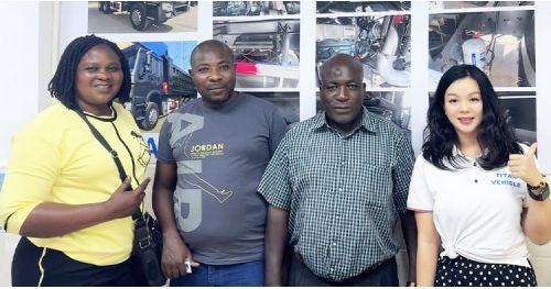Uganda Customers Visited Titan to Purchase 40 Foot Flatbed Semi Trailer