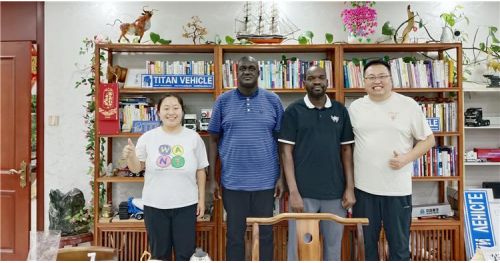 Mali Customers Visited Our Factory and Purchased Cement Tanker Trailer