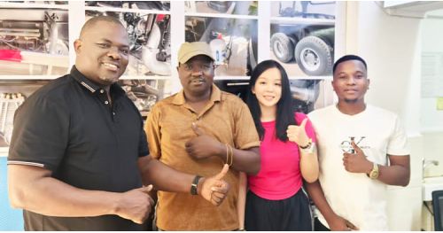 Uganda Customers Visited Titan to Purchased Flatbed Semi Trailer