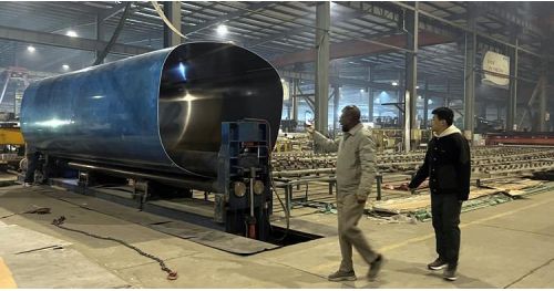 Tanzania Customer Visit TITAN Factory to Buy Petrol Tanker Trailer
