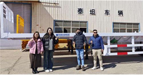 The Peru Customer Came to Titan to Inspect the Extendable Low Bed Trailer and Place a New Order