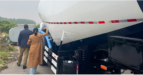 Tanzanian Customers Visited and Purchased Bulk Cement Tankers