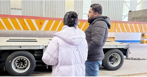 Mexican Customer Visit TITAN to Buy SPMT Trailer