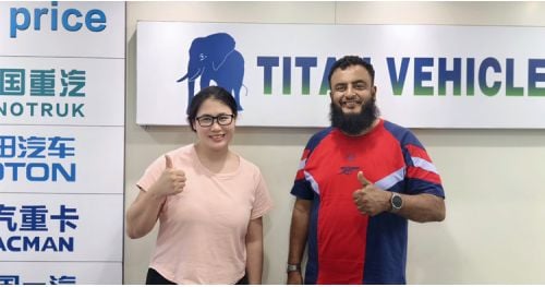 Customer from Mozambique Visit TITAN to Buy Fence Cargo Semi Trailer