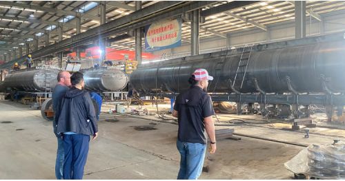 Dominican Customers Visited Titan and Purchased Oil Tanker Trailer