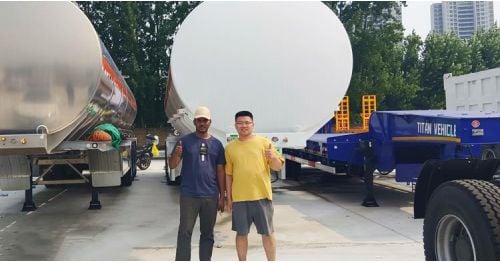 Zambian Customer Visit TITAN to Buy 45000 Liters Fuel Tanker Semi Trailer