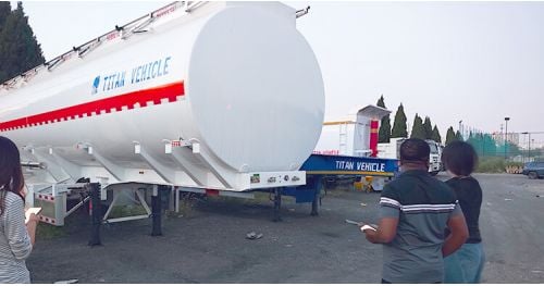 Senegalese Customers Visited and Purchased Fuel Tanker Trailer from Titan