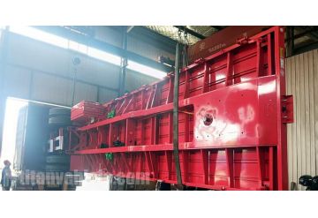 Tri Axle 40 Foot Flatbed Trailers will be sent to Togo by Container