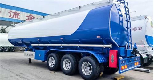In Stock! Tri Axle 45000L Fuel Tanker Trailer 5 Compartments FOB Price: 13500 USD