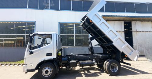 Export Ready Foton 4x2 Dump Truck at Promotional FOB Price 17600 USD