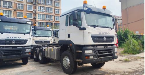 In Stock Howo Tx Tractor Truck FOB Price: 38300 USD