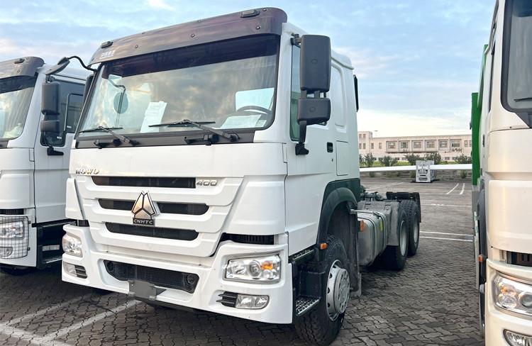 Congo Customer Visit TITAN and Buy SINOTRUK Tractor Heads
