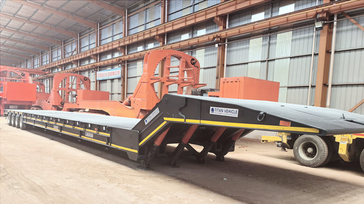 4 Axle Folding Gooseneck Lowboy Trailer for Sale in Guyana