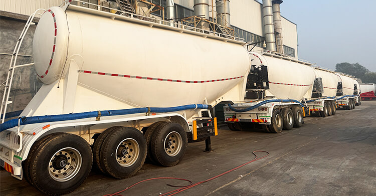3 Axle Bulk Cement Tanker for Sale in UAE
