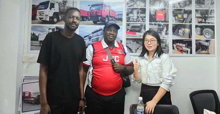 Zambia Customers Visited TITAN and Ordered a Howo Tipper Truck