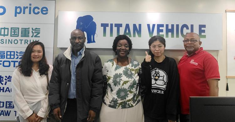 Sierra Leone Customers Visit TITAN to Buy 2 Axle 30 Ton Low Bed Trailer