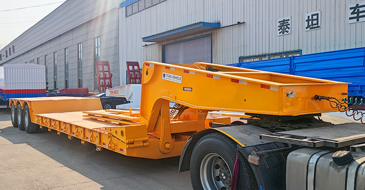 3 Axle Detachable Gooseneck Trailer for Sale in Guyana