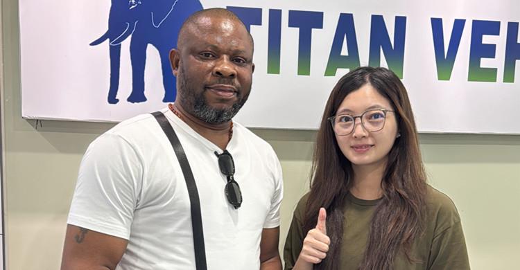 Mali Customer Visited TITAN to Buy Lowbed Semi Trailer