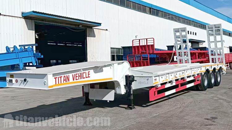 Tri Axle Lowbed Trailer Truck for Sale in Namibia