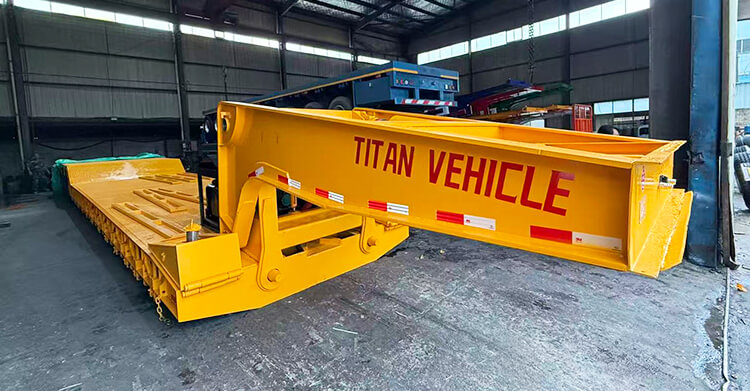 3 Axle 80 ton Removable Gooseneck Trailer for Sale in Nigeria