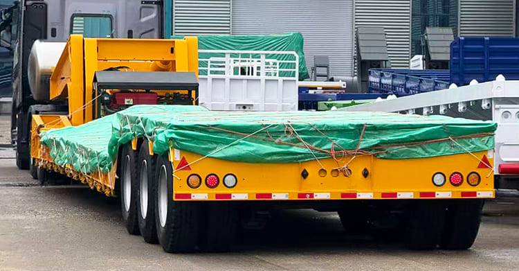 3 Axle 80 ton Removable Gooseneck Trailer for Sale in Nigeria
