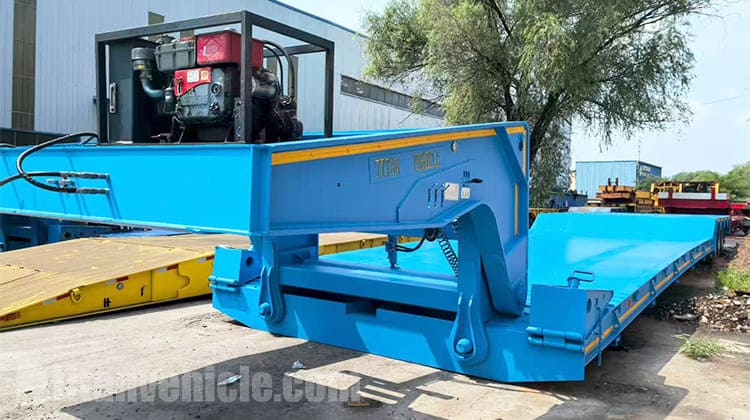 4 Line 8 Axle RGN Removable Gooseneck Trailer for Sale in Jamaica
