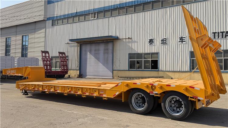 2 Axle 50 Ton Low Bed Truck for Sale In Guyana