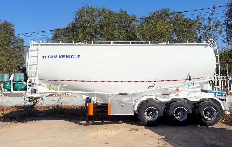 3 Axle Cement Tanker Trailer for Sale in Senegal