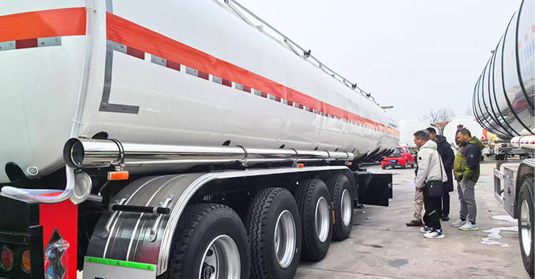 50000 liters Fuel Tanker Trailer for Sale in Senegal