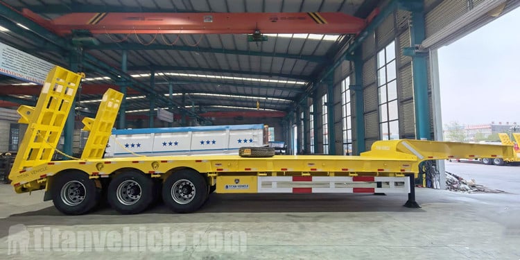 3 Axle Lowbed Semi Trailer for Sale in Namibia