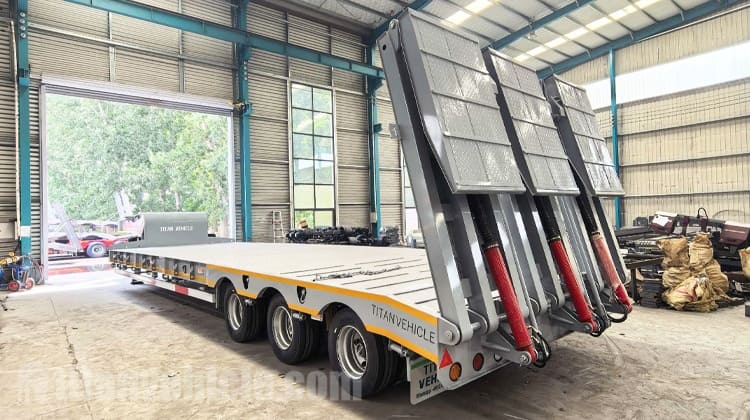 Tri Axle Hydraulic Low Bed Trailer for Sale in Nigeria