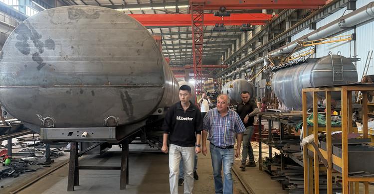 Aluminum Fuel Tanker Trailer for Sale in Costa Rica