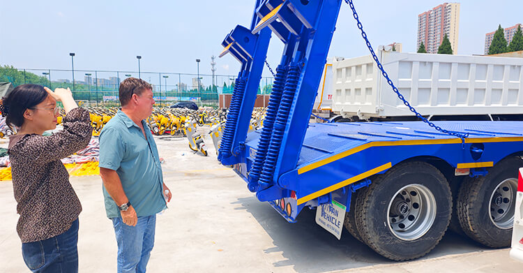 3 Axle 60 ton Low Bed Trailer for Sale Price in Panama