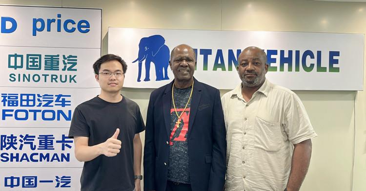 Tanzanian Customers Visit TITAN to Purchase Flatbed Trailer