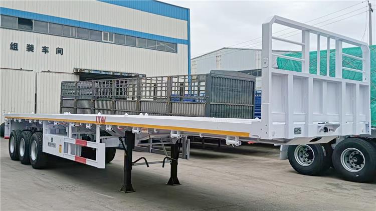 Tri Axle Flatbed Trailer for Sale In Peru