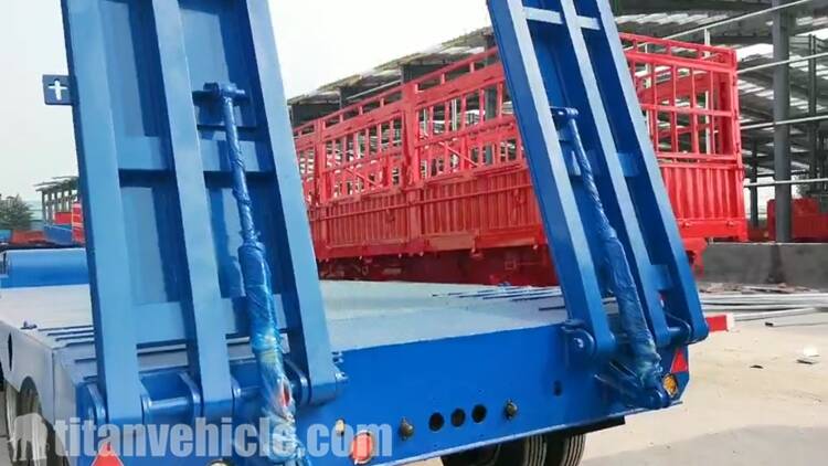 Details of Low Bed Trailer with Hydraulic ladder