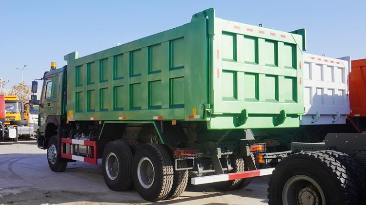 Sinotruk Howo 371HP Tipper Truck for Sale In Mozambique