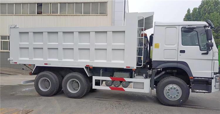 Sinotruk Howo 400 Dump Truck for Sale in Dominica