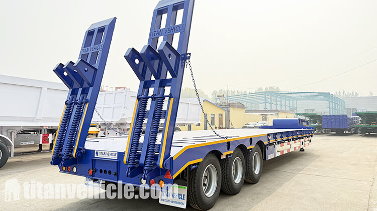 3 Axle 60 Ton Lowbed Trailer Truck for Sale in Cameroon