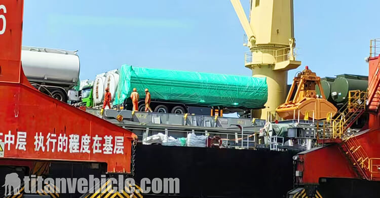 3 Axle Fuel Tanker Trailer for Sale in Senegal
