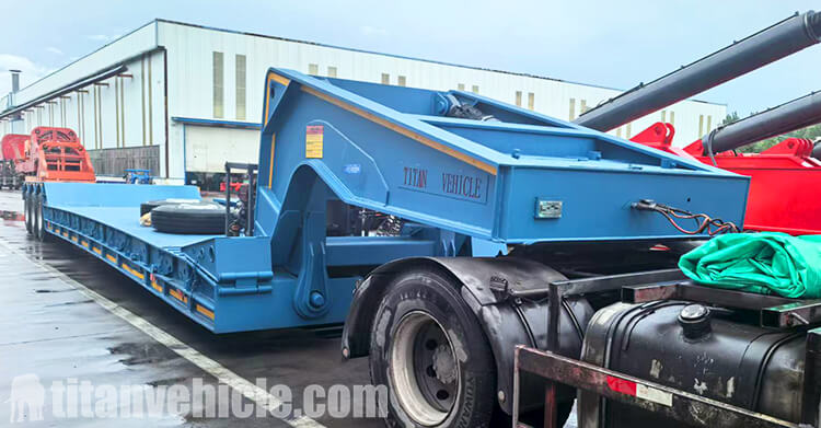 3 Axle 80 Ton Lowboy Semi Trailer for Sale in Ghana