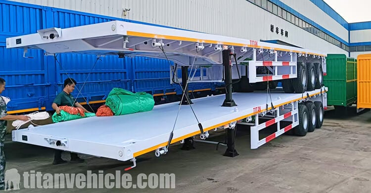Tri Axle 40 Ft Flatbed Trailer for Sale in Ghana