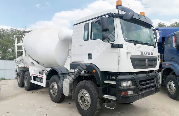 12CBM Used Howo Mixer Truck for Sale in Sierra Leone