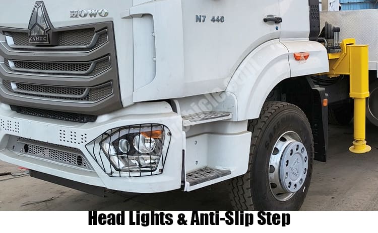 Howo Flat Bed Crane Trucks for Sale in Nigeria